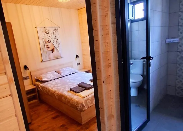 еко къщи градина Созополь